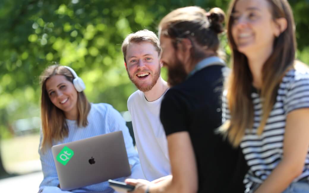 menu1040x650_qtio_menu_careers